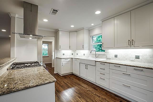issaquah-wa-white-cabinet-kitchen-granite-marble-quartz-countertop ...